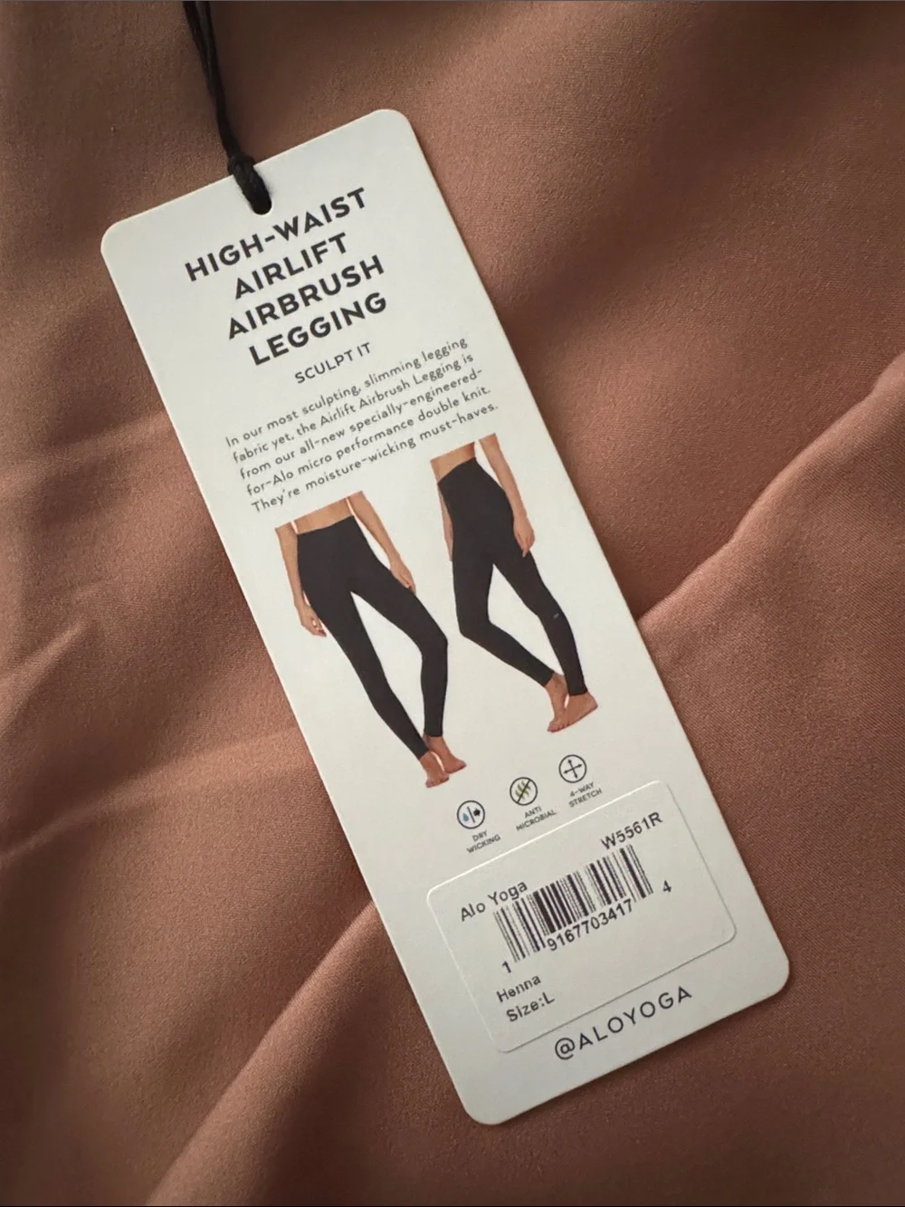 NWT Alo Yoga Airlift leggings in Henna